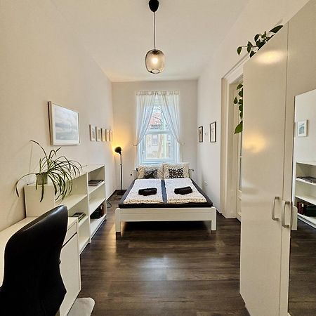 Art Apartment Segedin Dış mekan fotoğraf