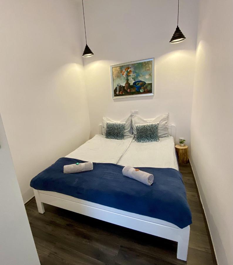Art Apartment Segedin Dış mekan fotoğraf