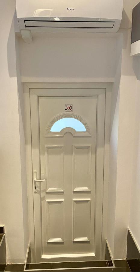 Art Apartment Segedin Dış mekan fotoğraf