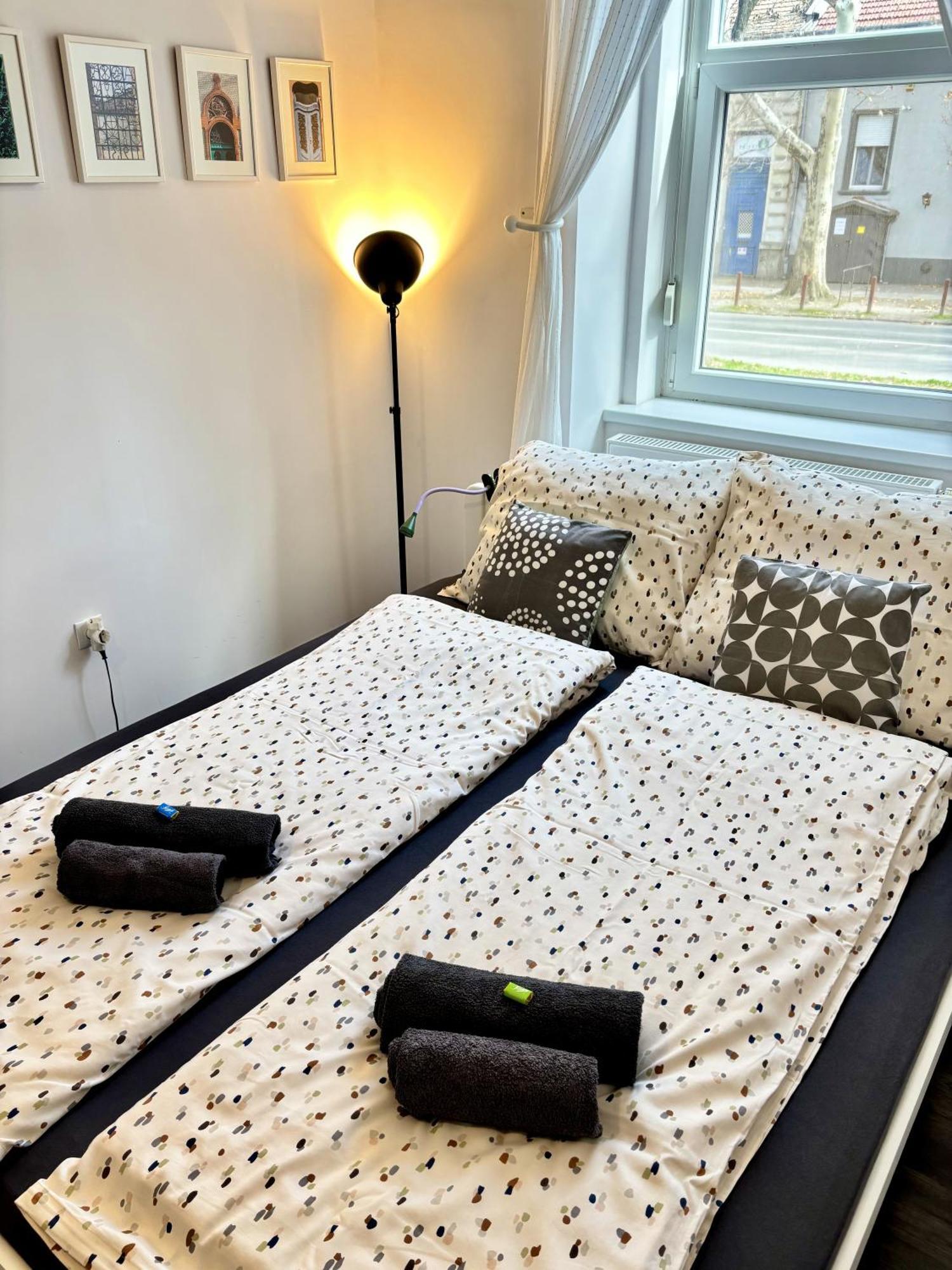 Art Apartment Segedin Dış mekan fotoğraf